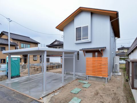 家族が集う畳リビングの家