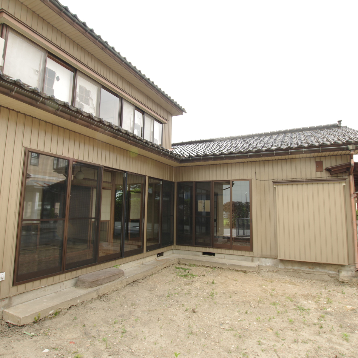 施工前 外観2