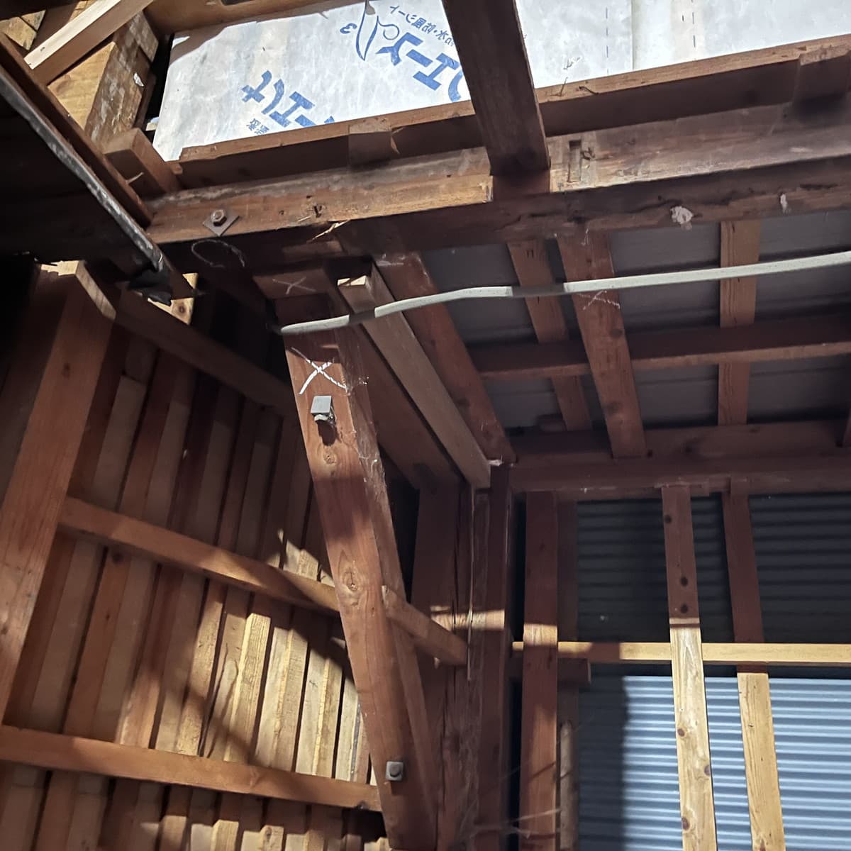 解体前の打ち合わせ